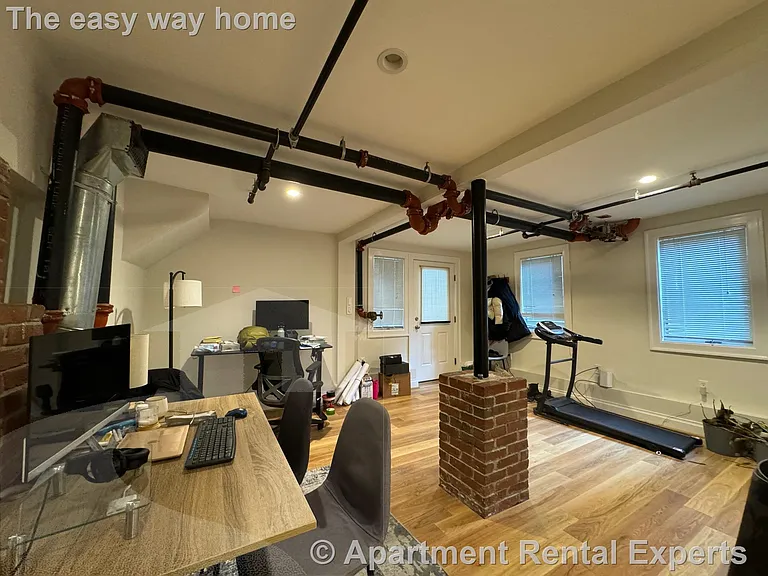 1110 Massachusetts Ave — Photo 6