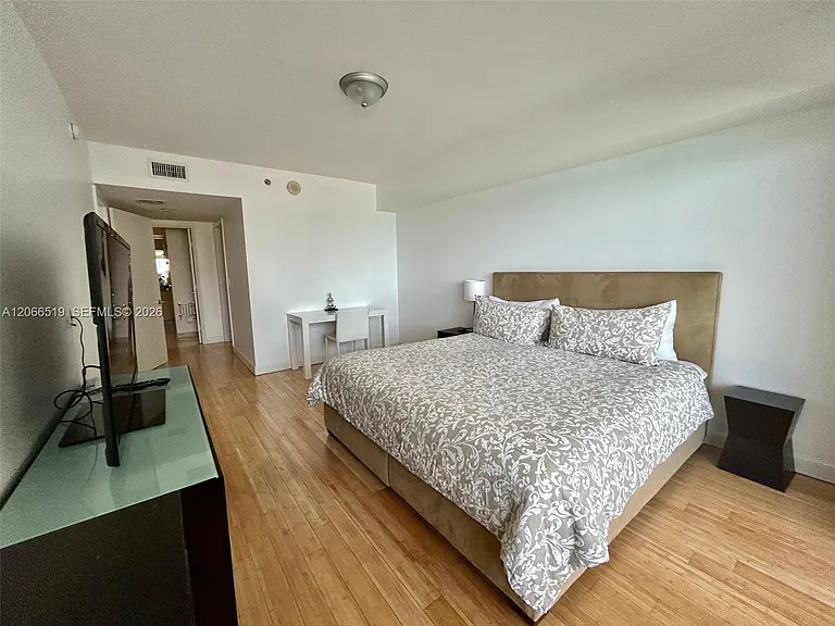 1830 S Ocean Dr #1711 — Photo 41