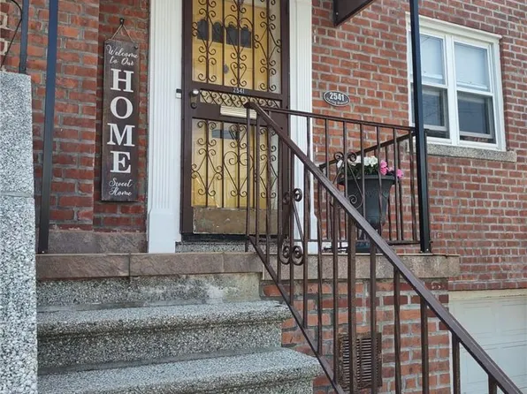2541 Hering Avenue, Bronx, NY 10469