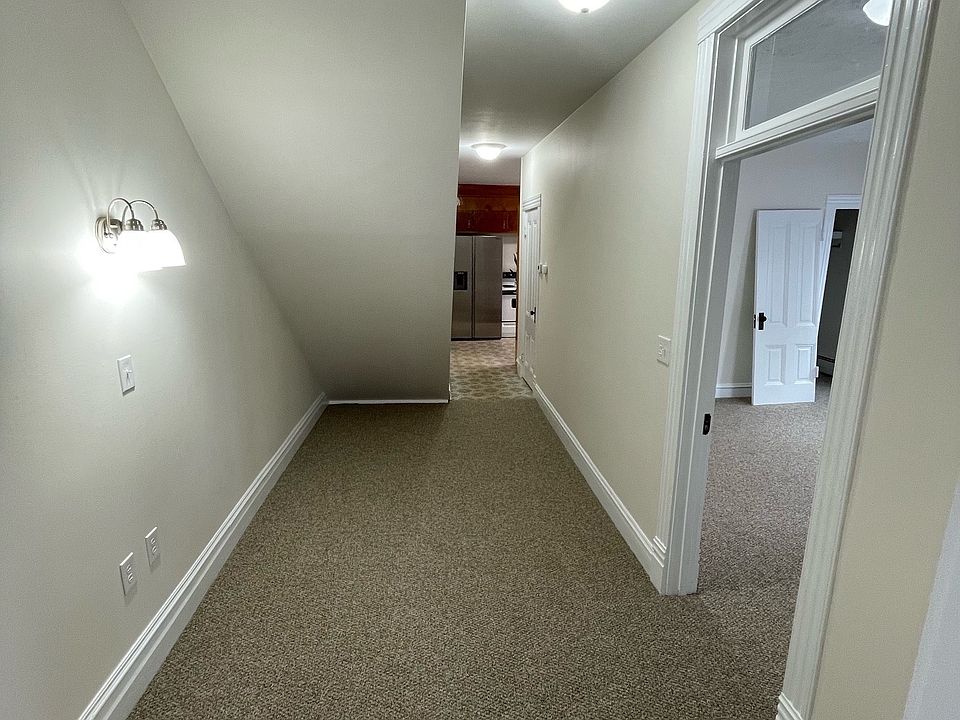 Hallway with new carpet.