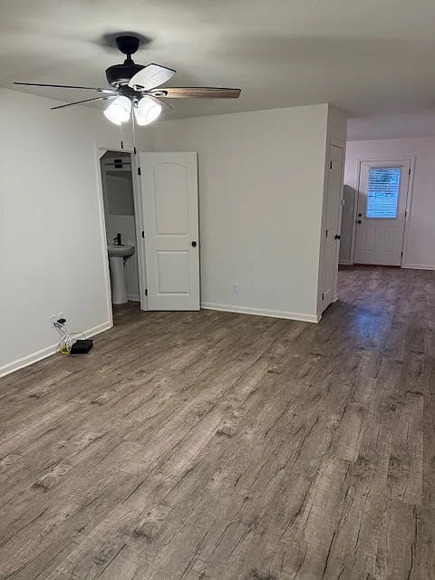 2 bed, 2.5 bath, 1000 sqft, $1,375 — Photo 3