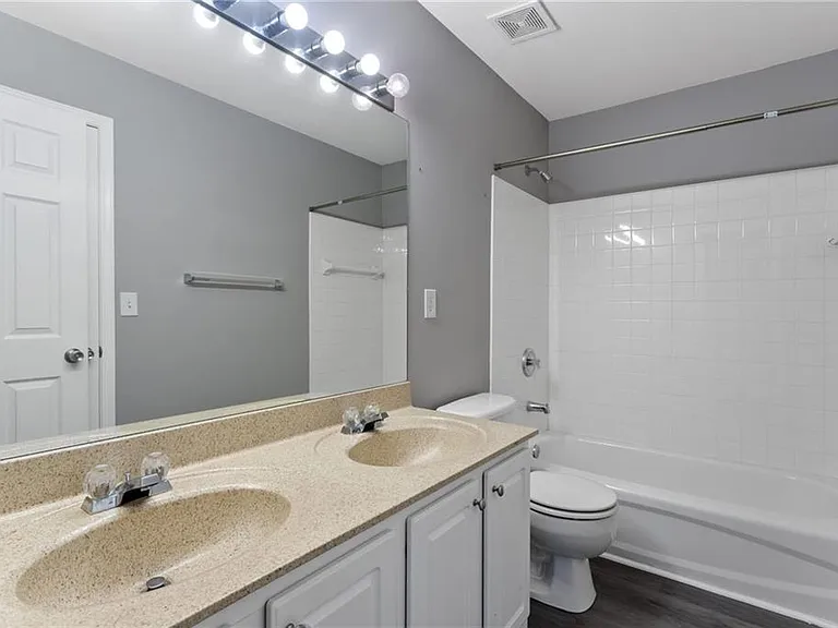6250 Whirlaway Dr — Photo 12