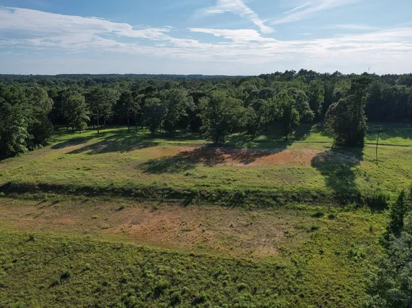 1189 County Road 3770, Queen City, TX 75572