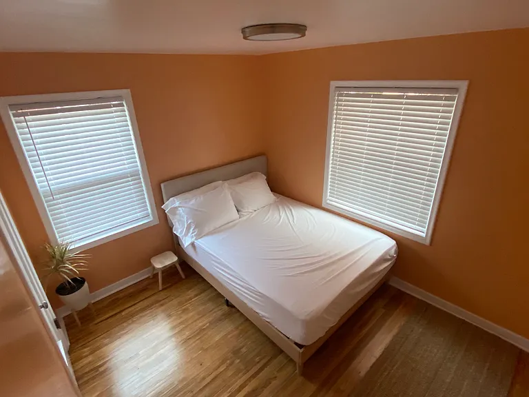 712 E Bryan Ave — Photo 12