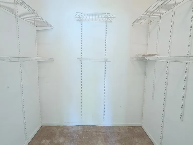 2422 White Magnolia Way #2422 — Photo 18