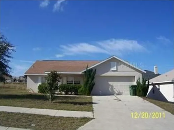 2717 Savannah Dr, Leesburg, FL 34748