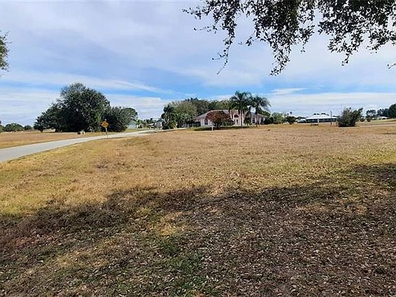 5th image of 824 Spring Lake Blvd
