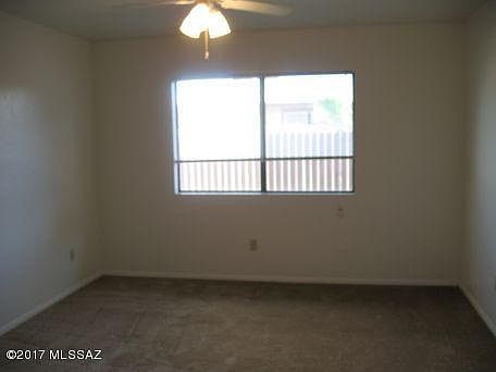 5th image of 742 E Graybill Dr