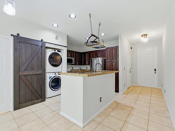 5th image of 8772 Cypress Walk Court