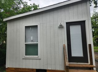 2721 W Cesar E Chavez Blvd #4, San Antonio, TX 78207