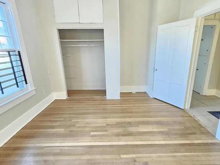 1711 Cherry St — Photo 9