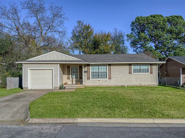 1517 N Highland Ave, Sherman, TX 75092