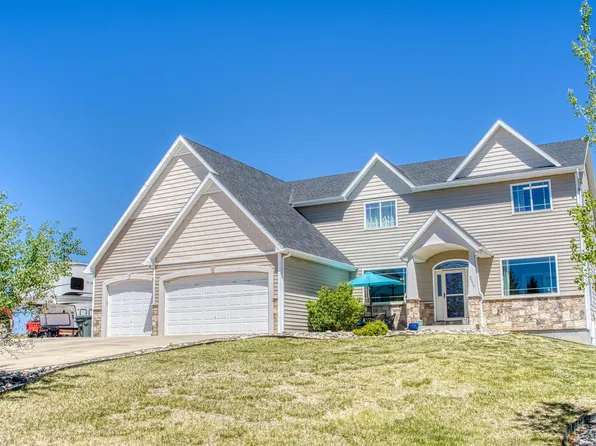 2317 Bluffs Ridge Dr, Gillette, WY 82718