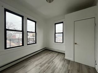 27 Tuckahoe Rd #EE, Yonkers, NY 10710