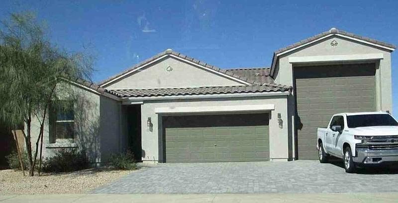 1st image of 1350 N Sierra Ave