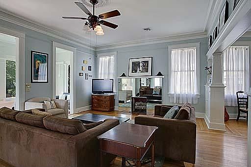 3rd image of 275 Audubon Blvd