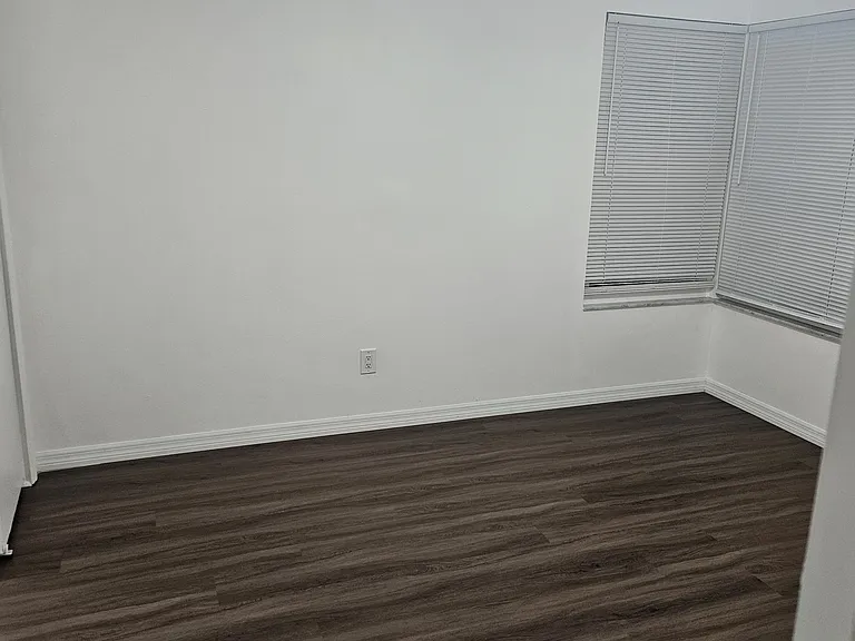 135 Hidden Springs Cir — Photo 17