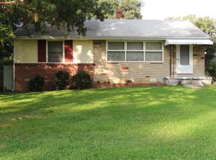 809 Trail One, Burlington, NC 27215