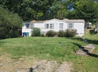 131 Harrison St, Swannanoa, NC 28778