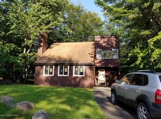 8285 Natures Dr, Tobyhanna, PA