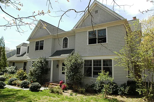 10 Georgica Woods Ln Photo 1