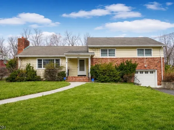 811 Field Ave, Plainfield City, NJ 07060