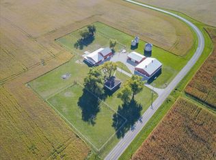 26593 E 900 North Rd, Le Roy, IL 61752