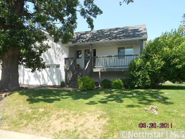 1st image of 601 131st Ave N