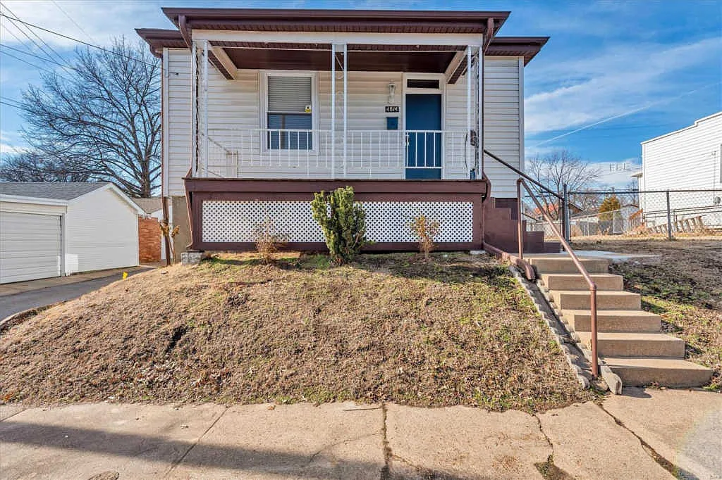 4814 Sigel Ave photo 1