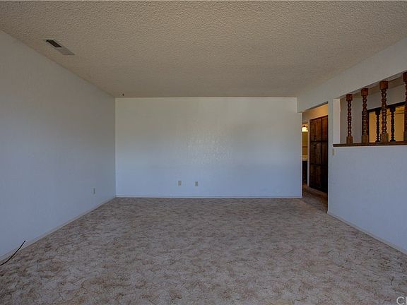 4th image of 2370 Fay Dr