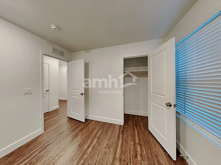 669 W Bosal Dr — Photo 18