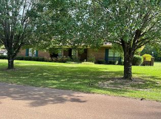 235 Pebble Creek Rd, Grenada, MS 38901