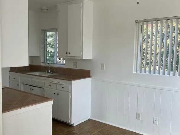 931 S Trident St APT E, Anaheim, CA 92804