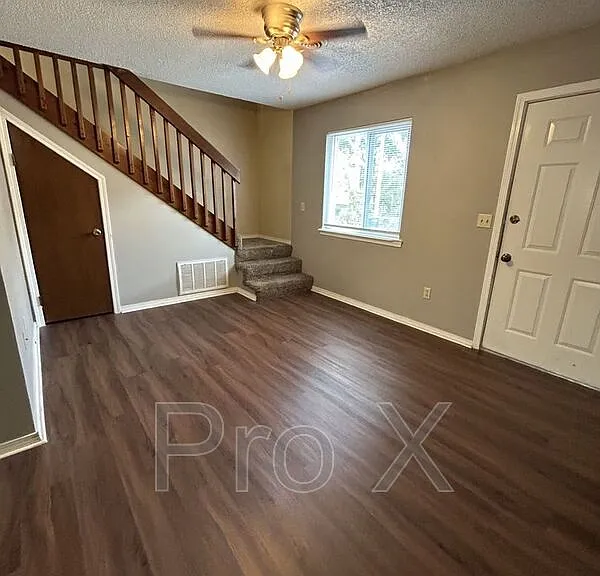 1108 S Joplin St #D — Photo 2