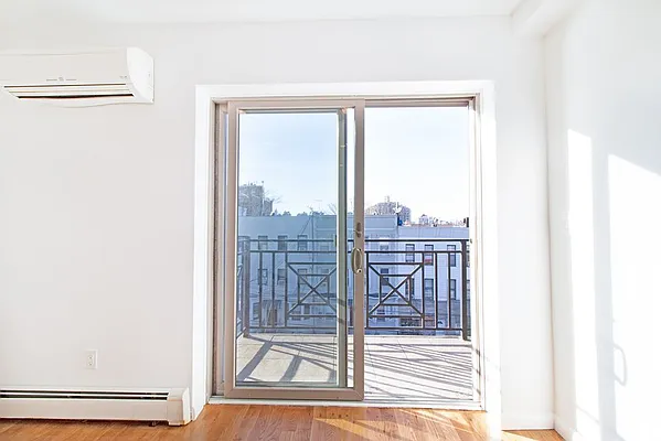 Rented by NY Space Finders Inc. | media 5