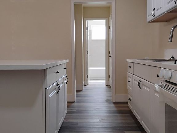 3rd image of 3728 Lily St APT 9