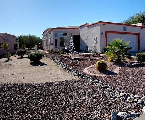 1st image of 601 W Via Rosaldo