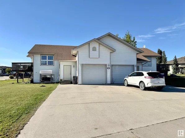 6404 47th St, Cold Lake, AB T9M 2E5