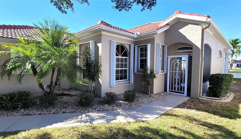 1st image of 10185 Arrowhead Dr