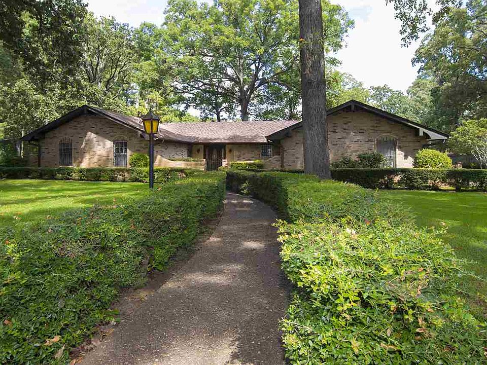 1st image of 801 Eden Dr