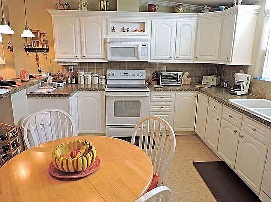 4th image of 6017 Liberty Dr