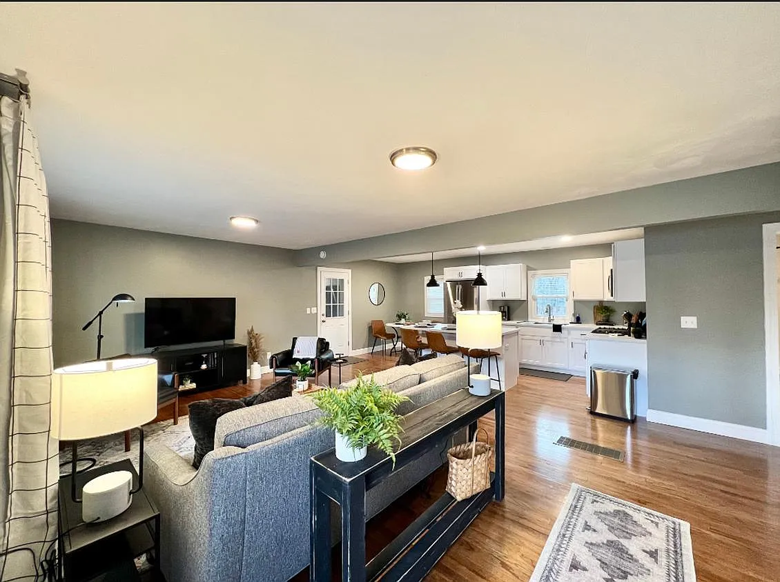 8509 Henry Clay Blvd — Photo 2