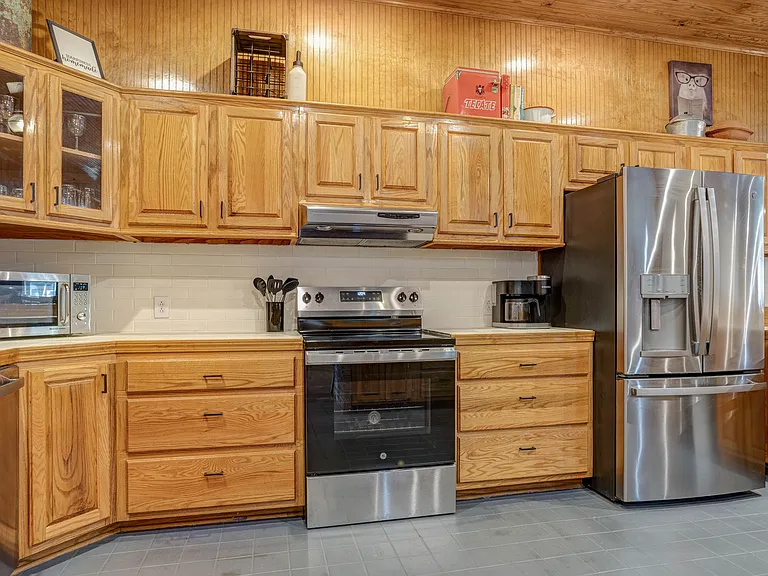 673 Old Hardin Rd — Photo 5