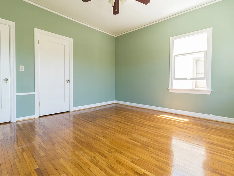 1105 S Cloverdale Ave — Photo 18