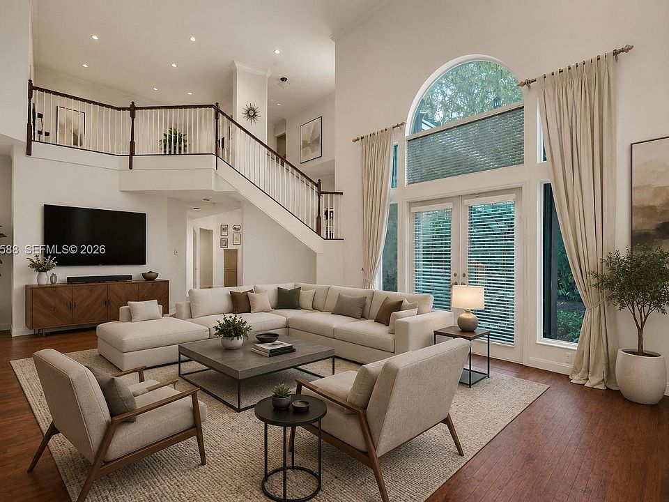 1st image of 5724 Oakmont Ave