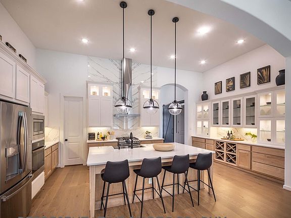 6th image of this home