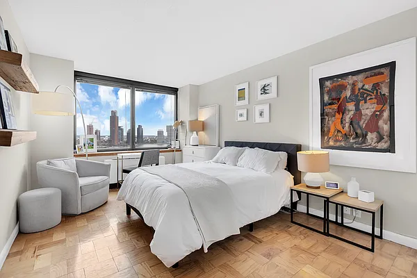 Rented by Compass | media 8