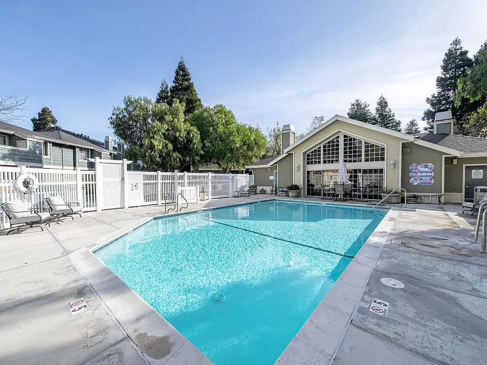 PORTOLA MEADOWS
