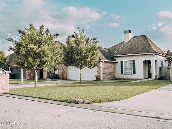 2nd image of 204 Creekside Dr