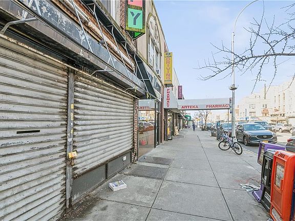 2nd image of 1918 Avenue M